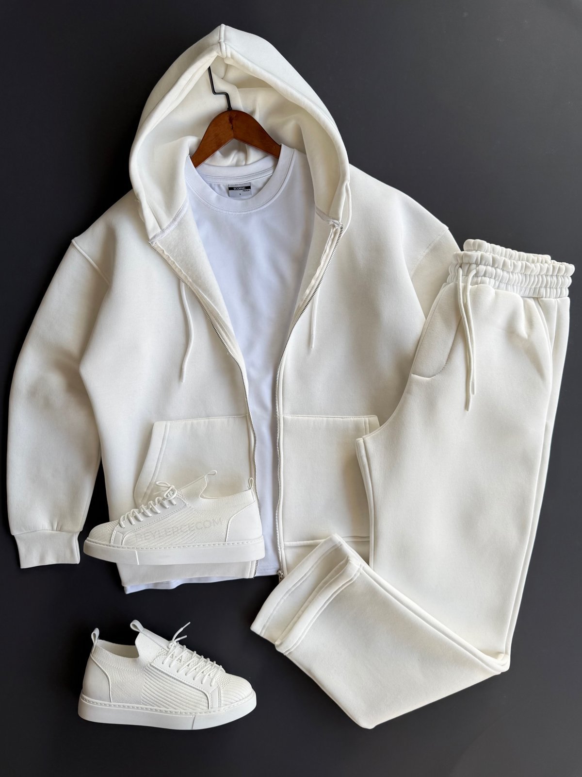Zip-Up Hoodie & Joggers Set · White